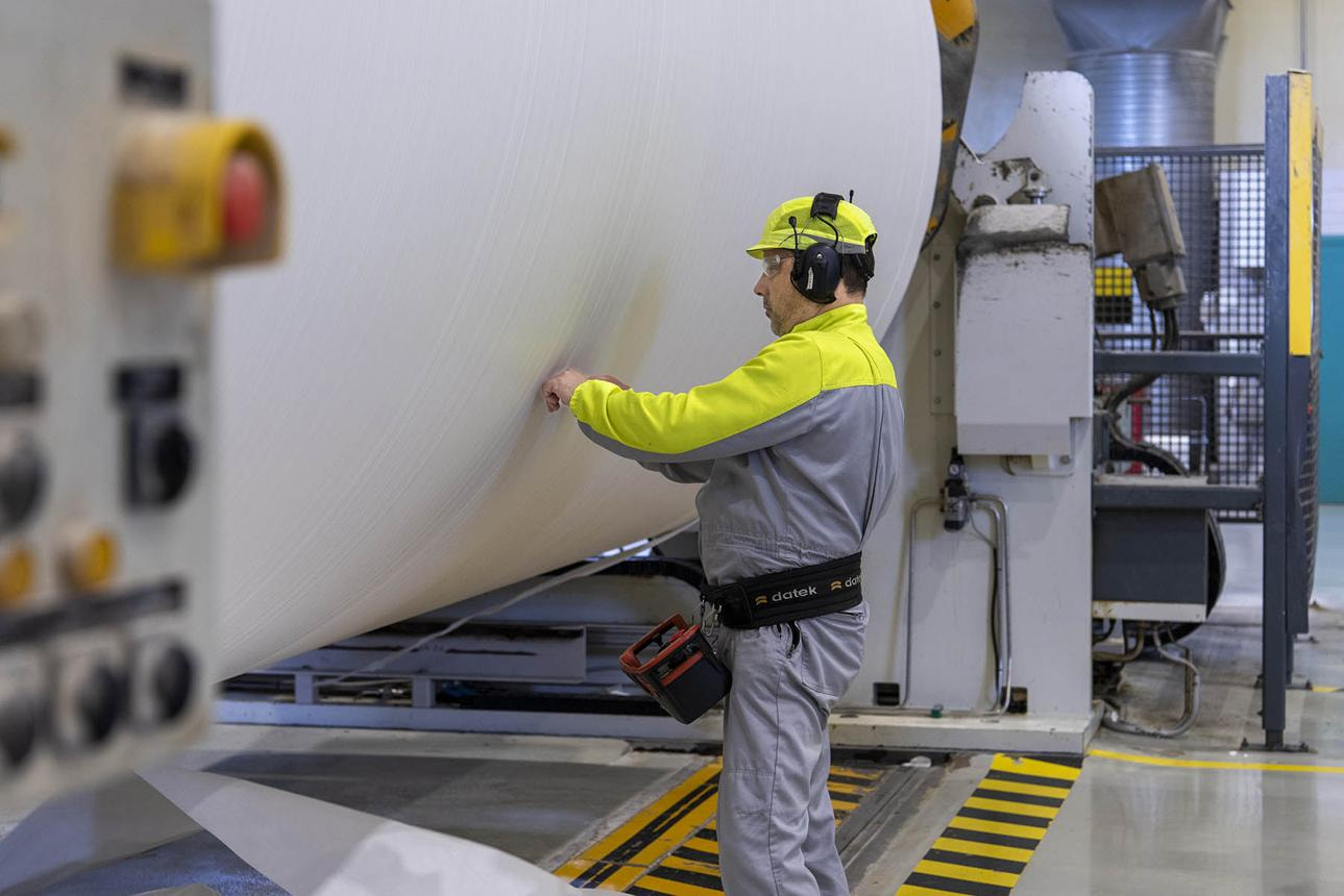 Can Two Shrinking Paper Giants Merge Without Raising Prices Can Two Shrinking Paper Giants Merge Without Raising Prices