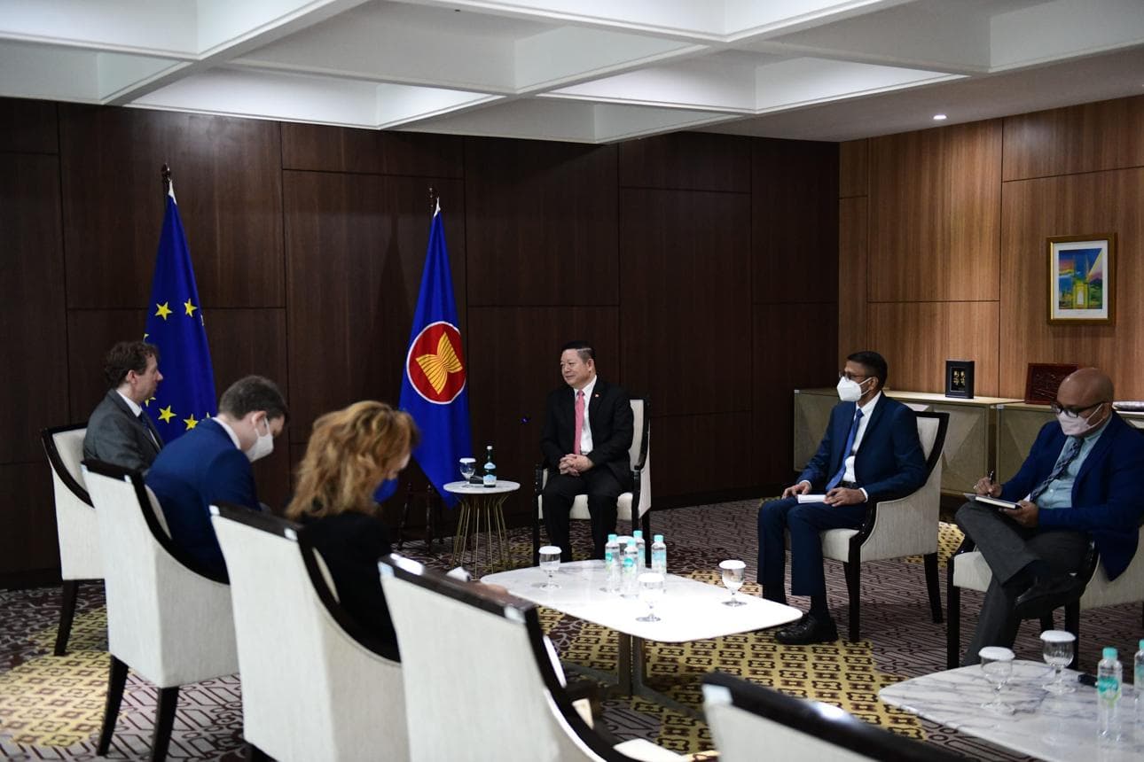 Europe Keeps Signing Bilateral Deals While ASEAN Waits Its Turn