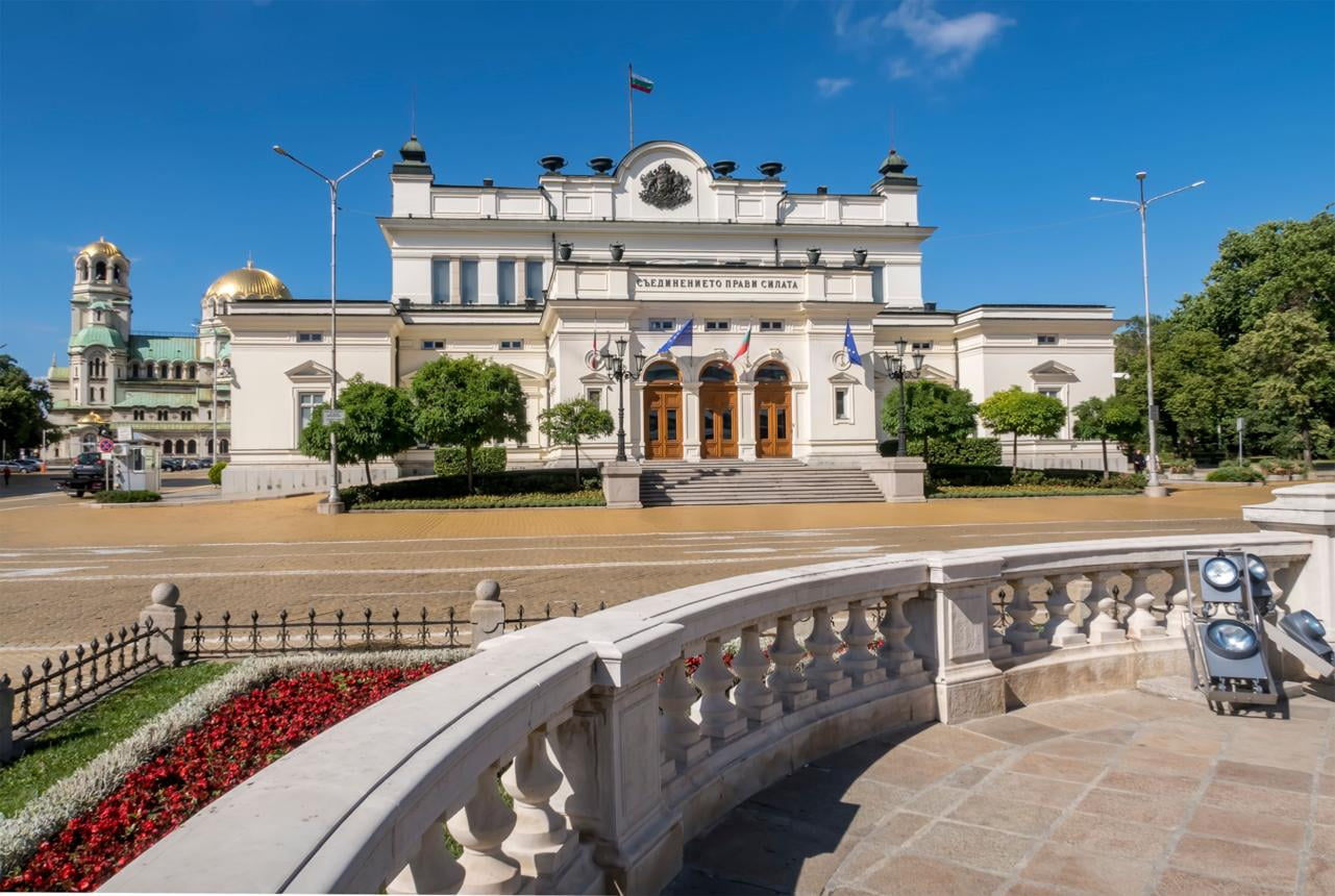 Bulgaria Has Six Weeks to Prove It Can Bring the Deficit Down