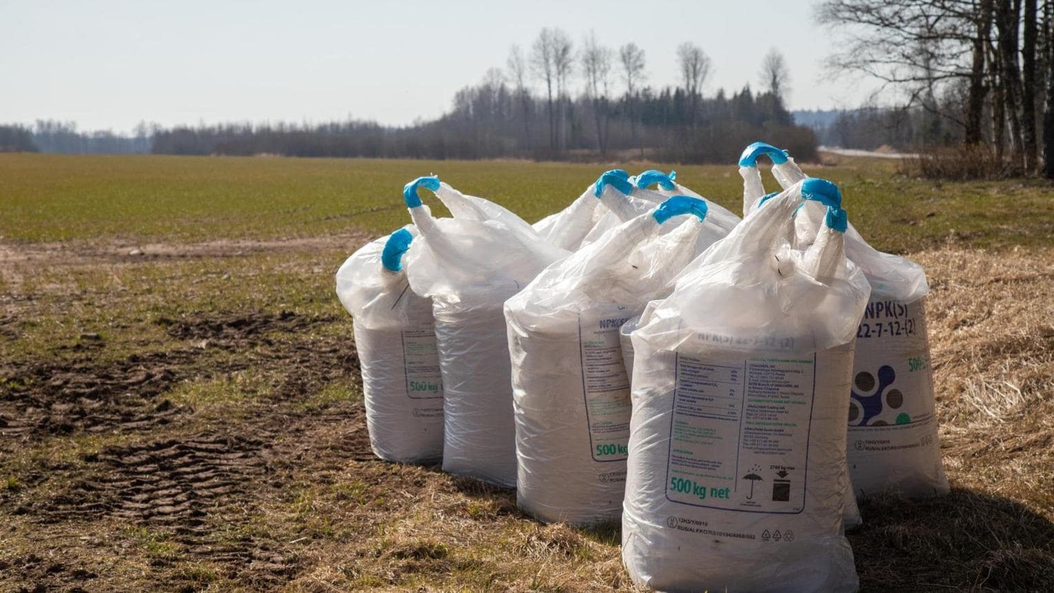 Farmers Got 540 Million While Fertiliser Tariffs Keep Climbing
