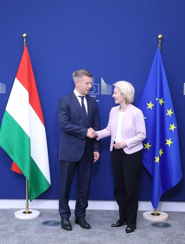 Hungary EU Funds Move Closer as Commission Lifts Rule of Law Freeze
