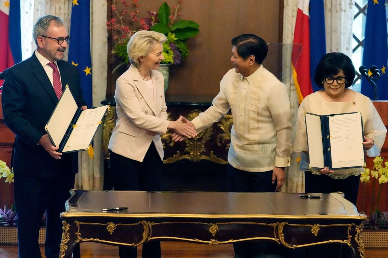 Manila Must Open Public Contracts Before Europe Signs Anything Manila Must Open Public Contracts Before Europe Signs Anything