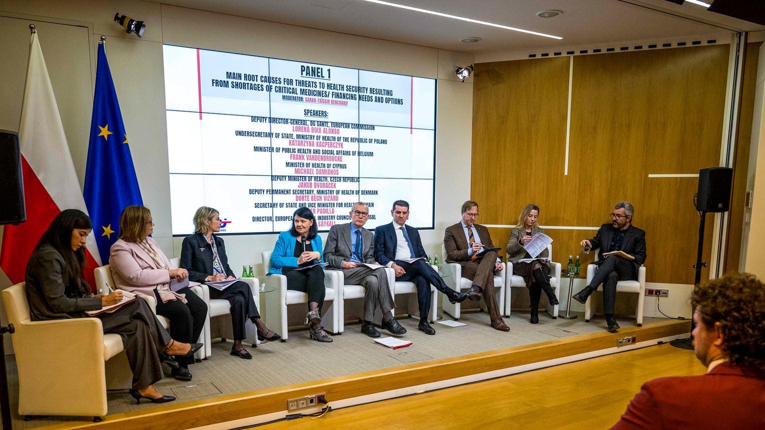 Medicines Reform Waits on an Autumn Vote It Cannot Fail