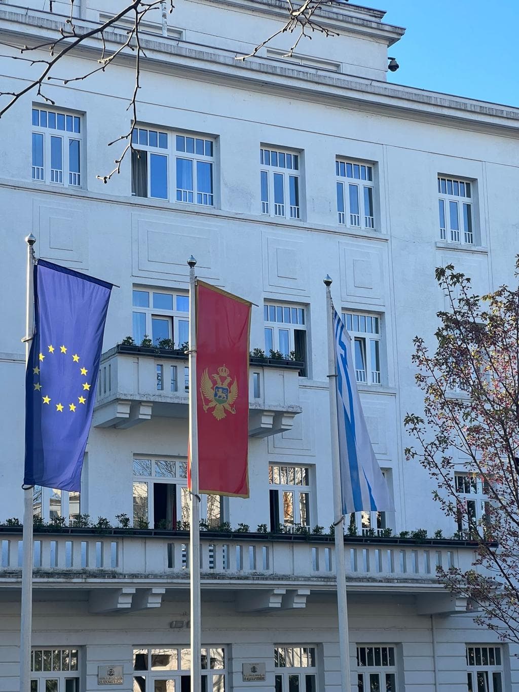 Podgorica Denies a Blockade While Its Chapters Wait on The Hague Podgorica Denies a Blockade While Its Chapters Wait on The Hague