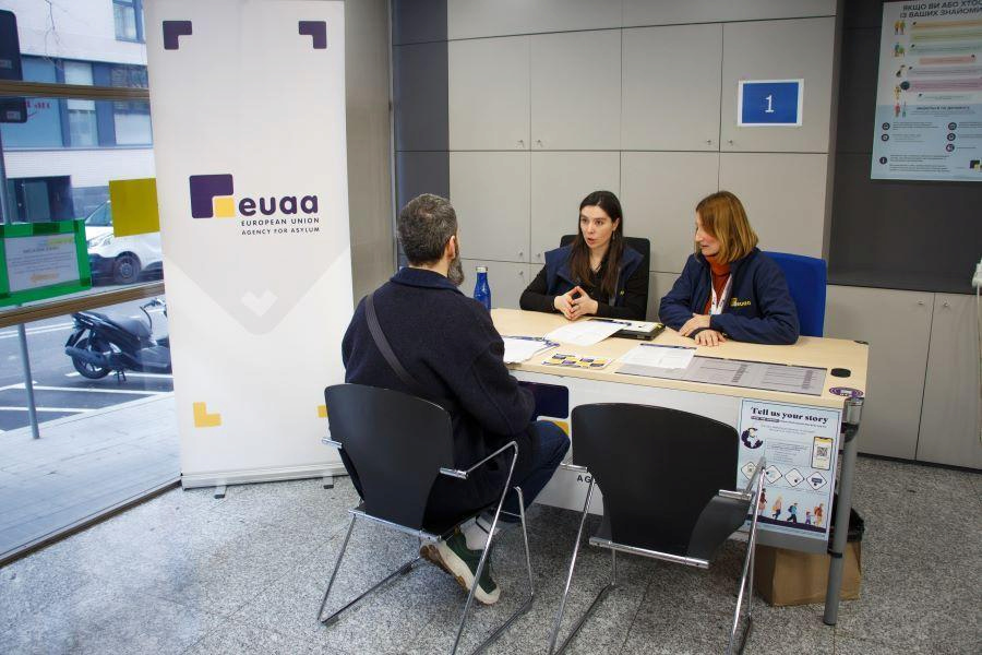 Asylum Applications Drop 39% As Pact Counting Begins