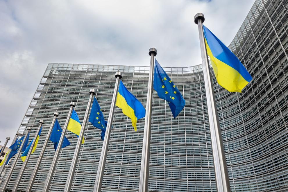 EU Ukraine Loan Covers 2026 While Frozen Assets Wait For December