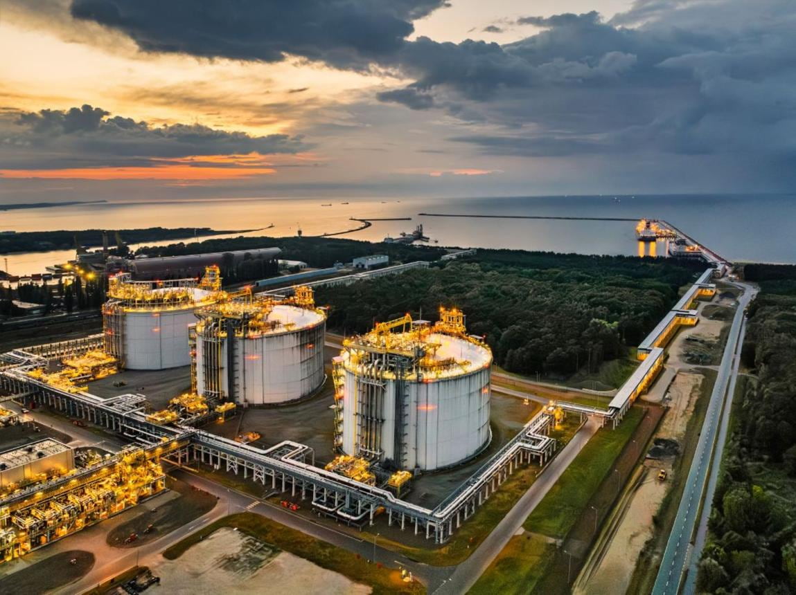Leaders Weigh Targeted EU Energy Price Measures As Gas Jumps 140 percent
