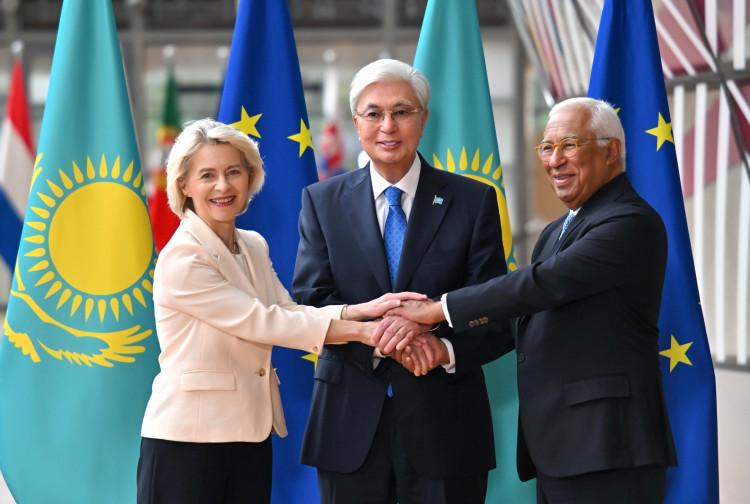 Middle Corridor Pact With Kazakhstan Tests Europe's Supply Plans