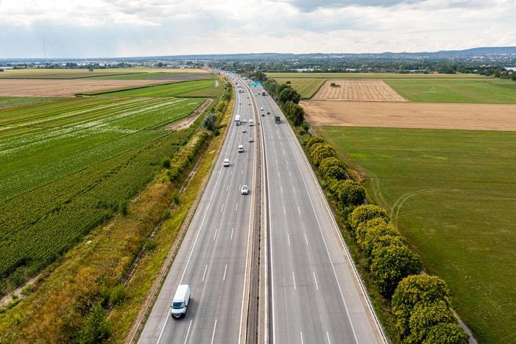 Motorway Concession Contract Triggers Procurement Warning For Hungary Motorway Concession Contract Triggers Procurement Warning For Hungary