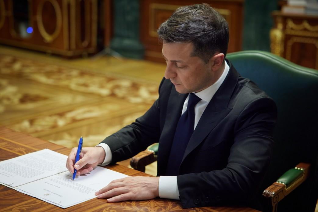 Ukraine Accession Talks Hinge On Minority Education Law